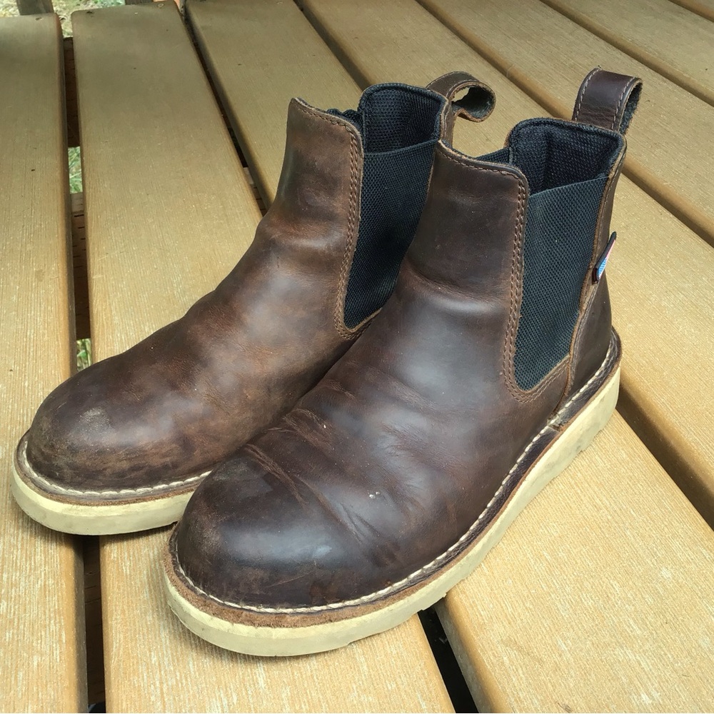 Danner Bull Run Women’s Chelsea Boots